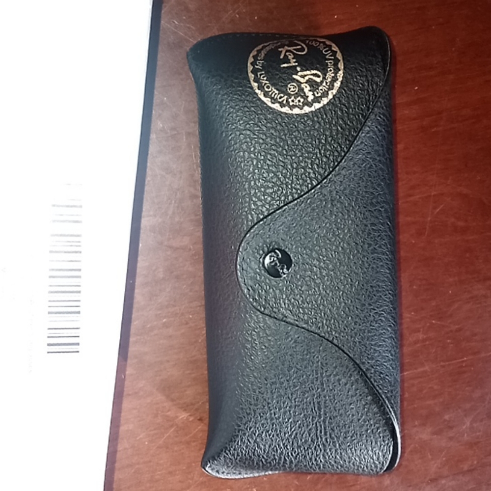 New Ray Ban,s - Picture 4 of 6